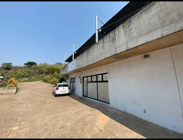 240M² WAREHOUSE TO LET IN RIVERHORSE VALLEY